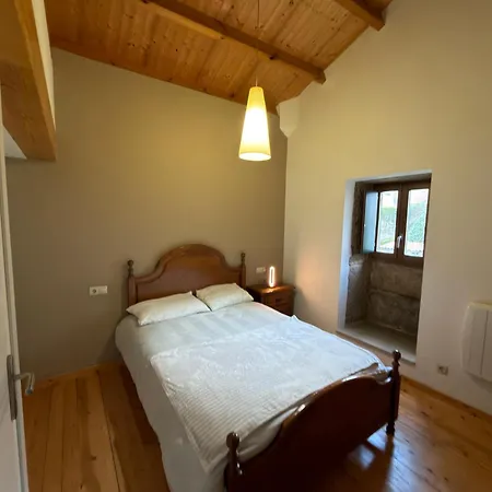 A Casa De Feli * Muros